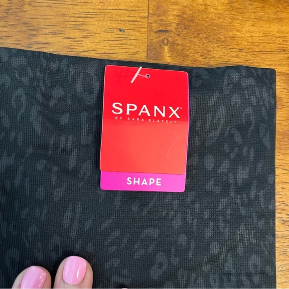 NWT SPANX Black Cheetah Animal Print Seamless Leggings 1X - Picture 3 of 9